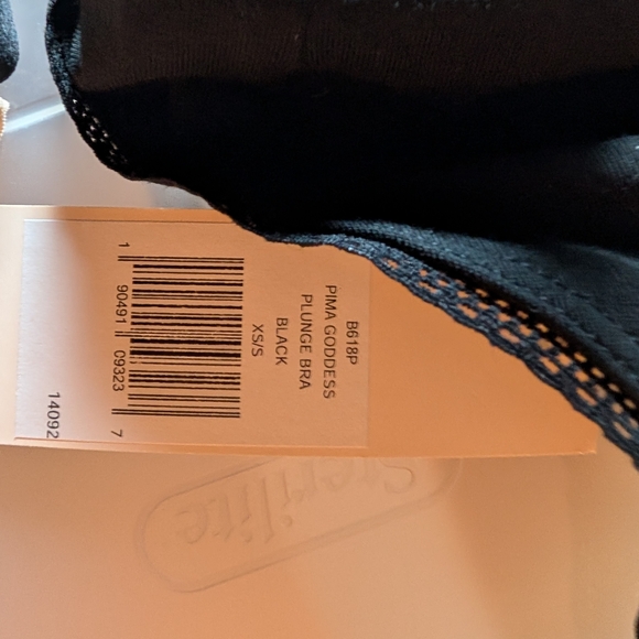 Eberjey Women's Bra Lot - Picture 2 of 8